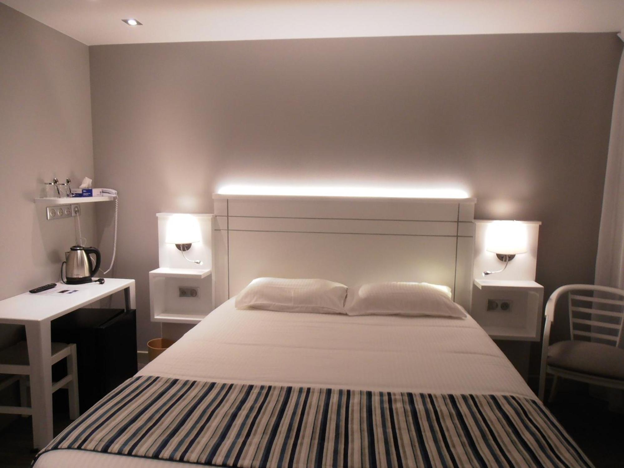 Hotel Valencia Hendaye Buitenkant foto