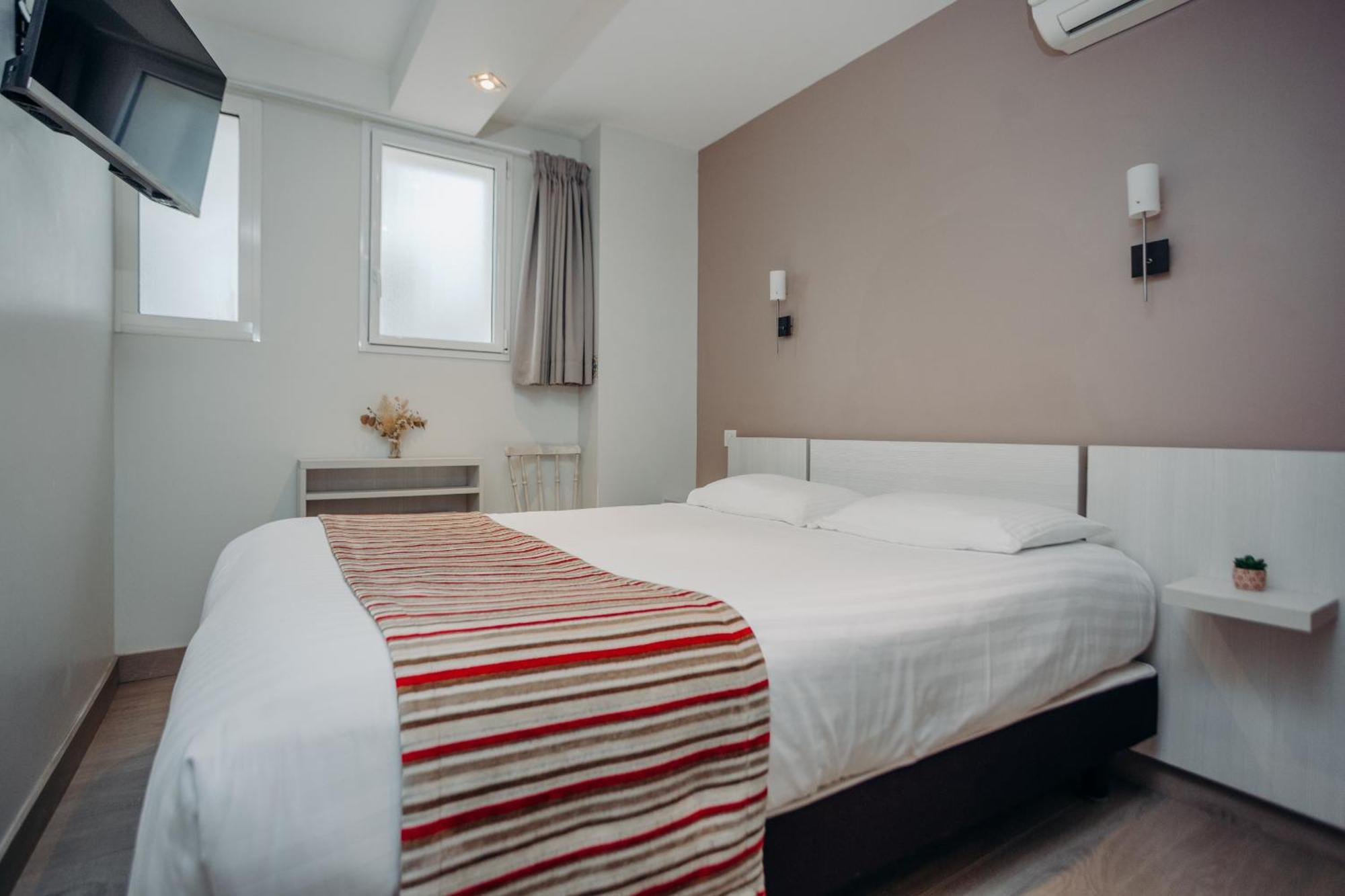 Hotel Valencia Hendaye Buitenkant foto